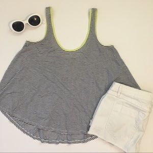 🌴 American Eagle Aloha Tank 🌴